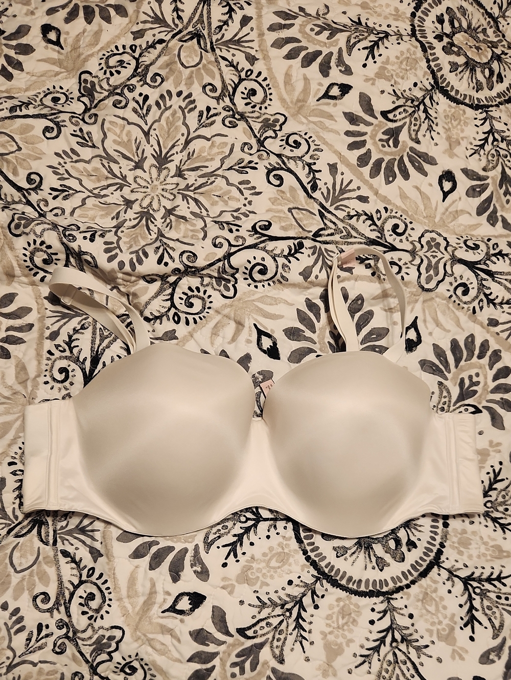 NWT Victoria's Secret Multiway Bra